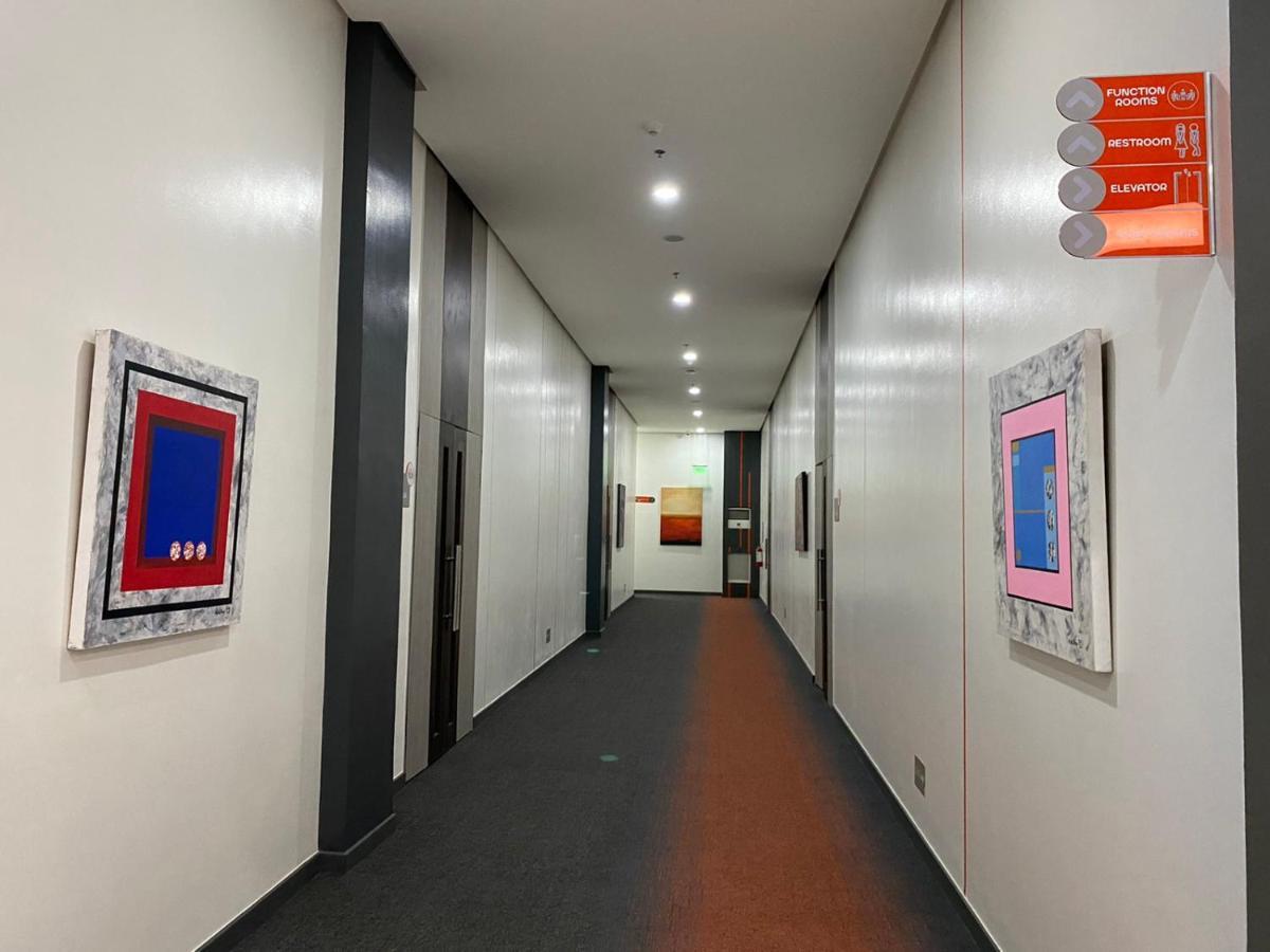 Go Hotels Plus Tuguegarao Exteriör bild