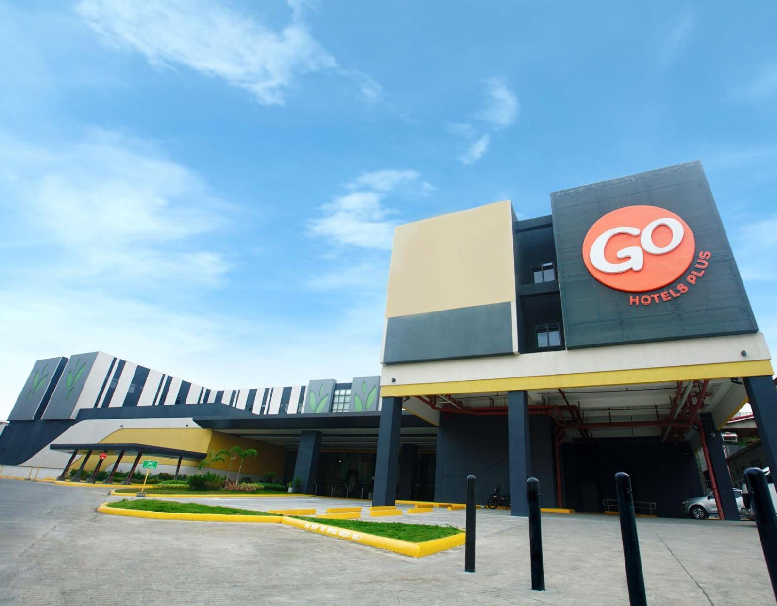 Go Hotels Plus Tuguegarao Exteriör bild