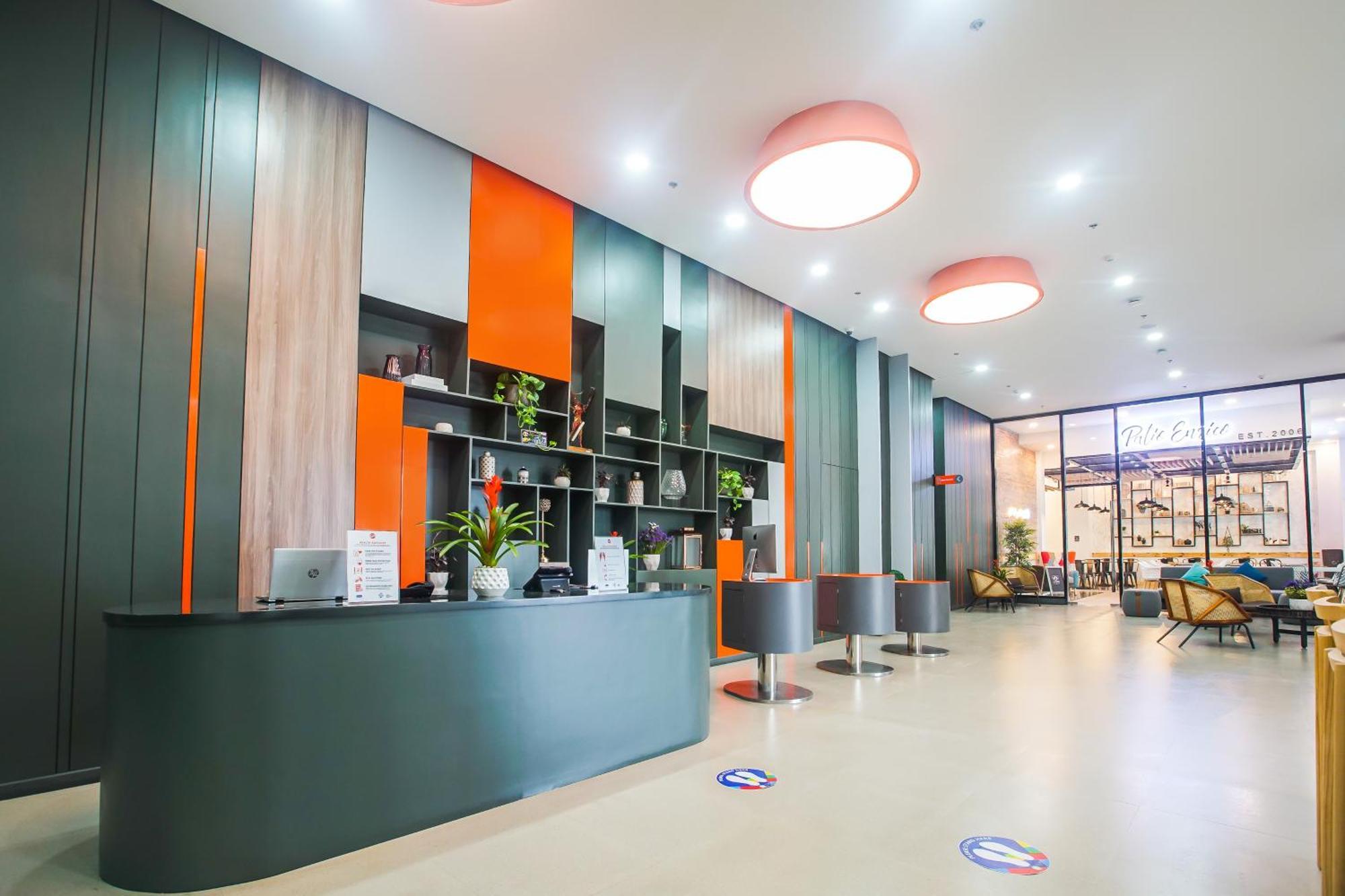 Go Hotels Plus Tuguegarao Exteriör bild